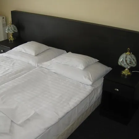 Uno Hotell Kecskemét