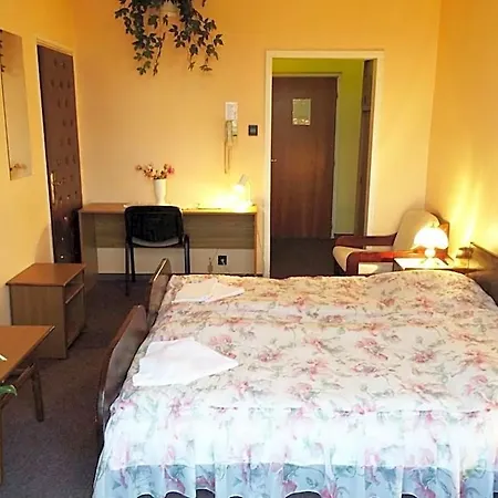 Uno Hotel