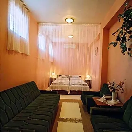 Uno Kecskemét